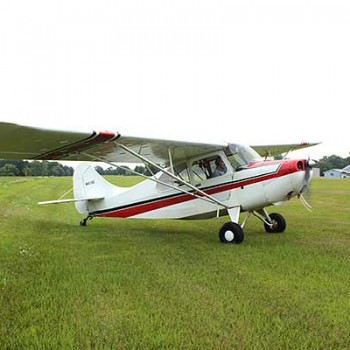 Champion 7EC doing an engine runup prior to takeoff